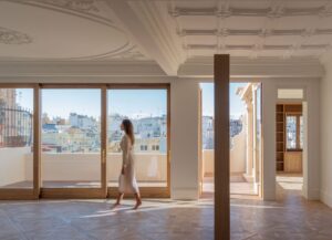 CORNISAS PISO EN VALENCIA